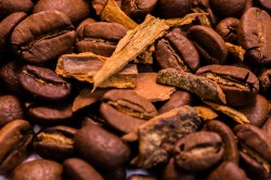 Kawa z dodatkiem cynamonu naturalna